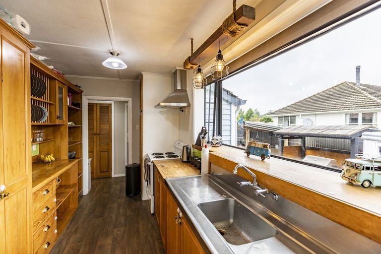 Photo of property in 12 Savage Crescent, Waipukurau, 4200