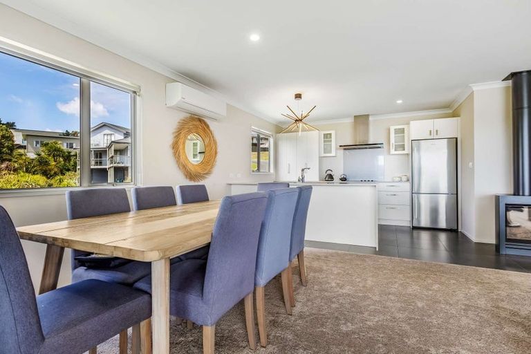 Photo of property in 16 Midgard Road, Coopers Beach, 0420