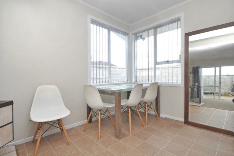 Photo of property in 51 Eastburn Street, Papakura, 2110