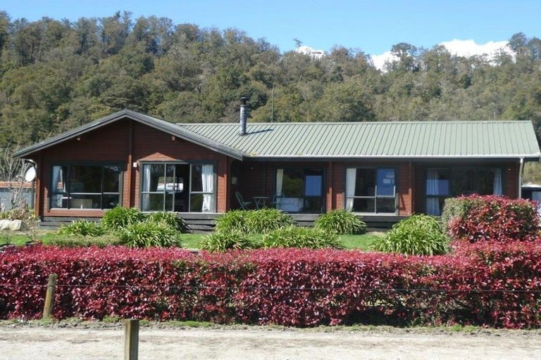 Photo of property in 738 Browns Creek Road, Inangahua, Reefton, 7895