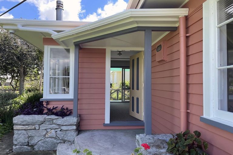 Photo of property in 7 Shoemaker Road, Waipu, 0510