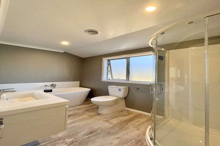 Photo of property in 4b Horoeka Street, Stokes Valley, Lower Hutt, 5019