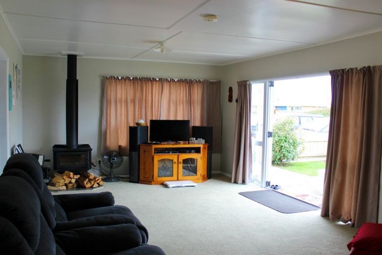 Photo of property in 1a Endelave Way, Carterton, 5713
