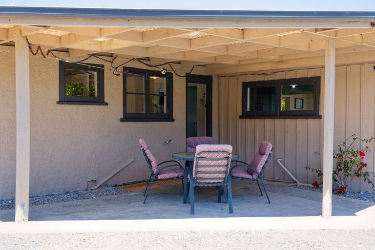 Photo of property in 19 South Bay Parade, South Bay, Kaikoura, 7300