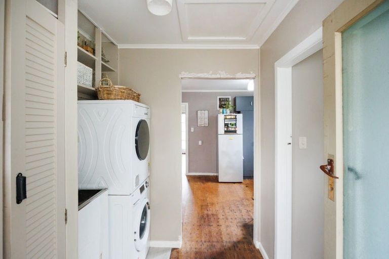 Photo of property in 47 Alexandra Street, Marton, 4710