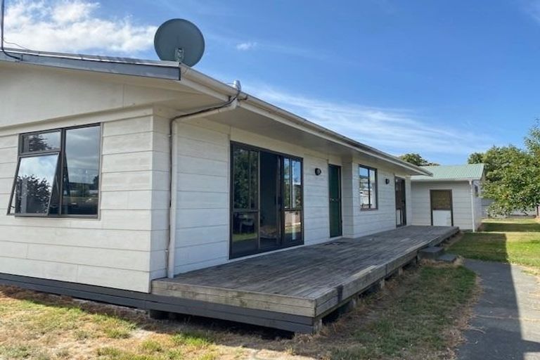 Photo of property in 21 Cartier Crescent, Flaxmere, Hastings, 4120