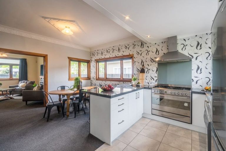 Photo of property in 414 Botanical Road, West End, Palmerston North, 4412