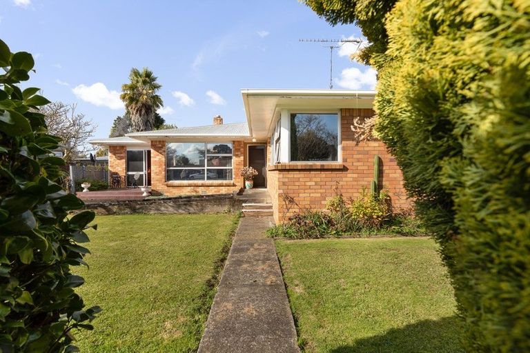 Photo of property in 84 Shakespeare Street, Leamington, Cambridge, 3432