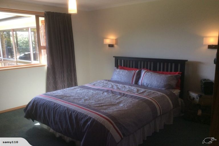 Photo of property in 10 Walker Place, Rangiora, 7400