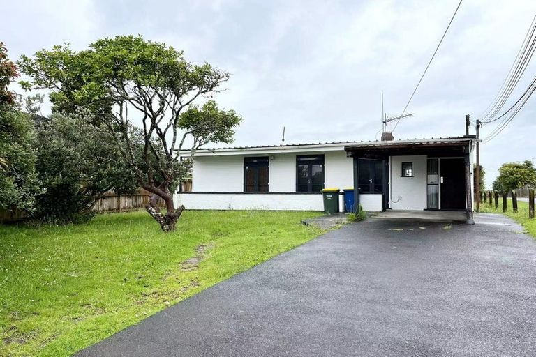 Photo of property in 156 Titirangi Road, New Lynn, Auckland, 0600