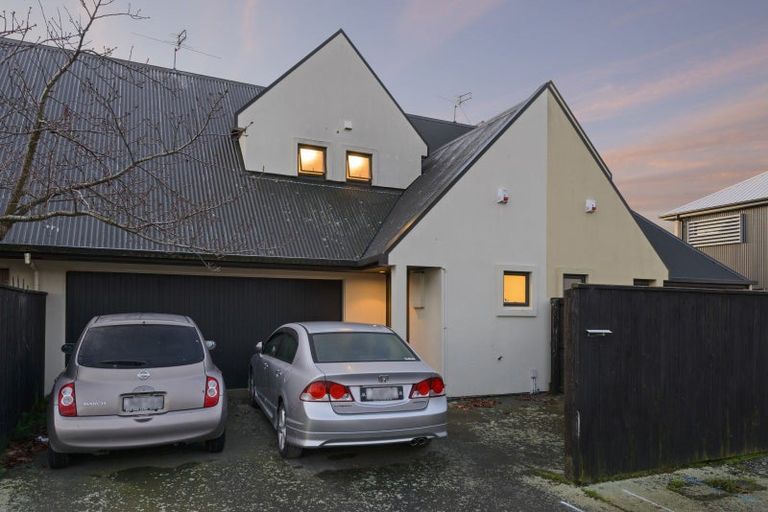 Photo of property in 34 Peverel Street, Riccarton, Christchurch, 8041