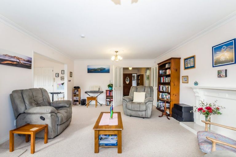 Photo of property in 31 Awanui Drive, Waikanae, 5036