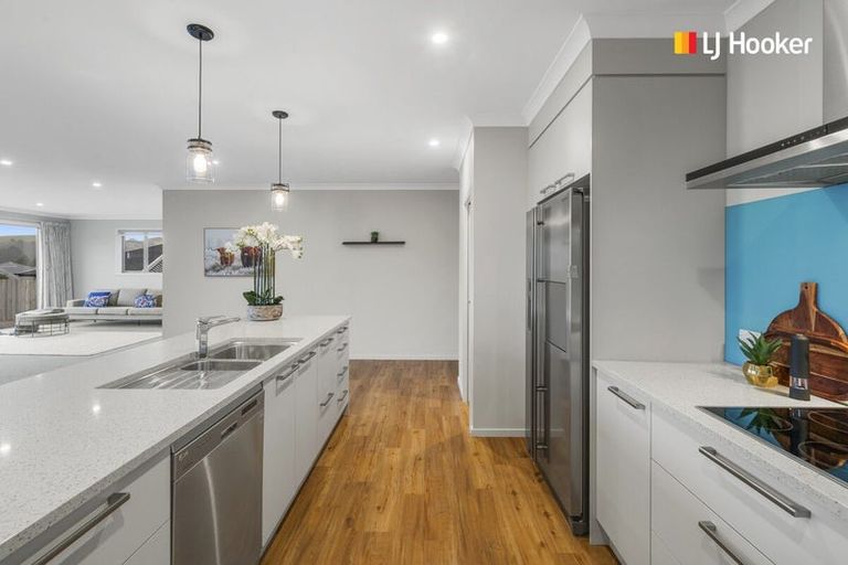 Photo of property in 79 Severn Street, Green Island, Dunedin, 9018