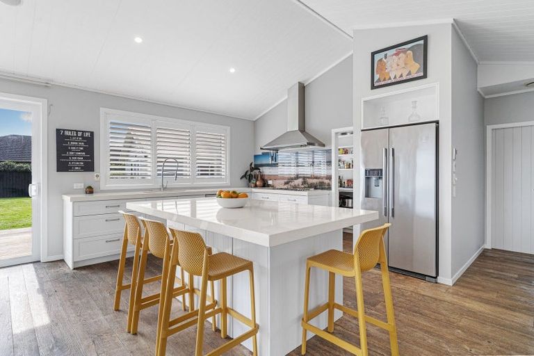 Photo of property in 35 Twin Oak Avenue, Papamoa Beach, Papamoa, 3118