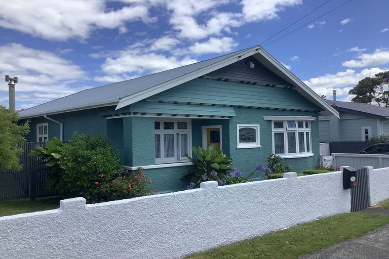 Photo of property in 1 Tennyson Street, Petone, Lower Hutt, 5012