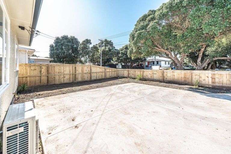 Photo of property in 77 Thatcher Street, Castlecliff, Whanganui, 4501
