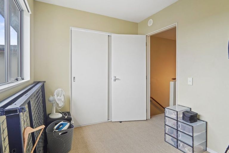 Photo of property in 9/29 Haven Drive, East Tamaki, Auckland, 2013