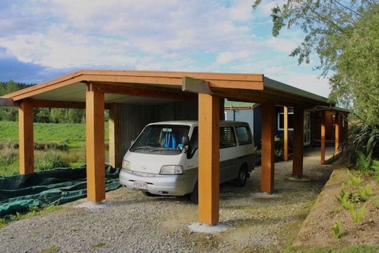 Photo of property in 145 Cosy Dell Road, Herbert, Oamaru, 9495