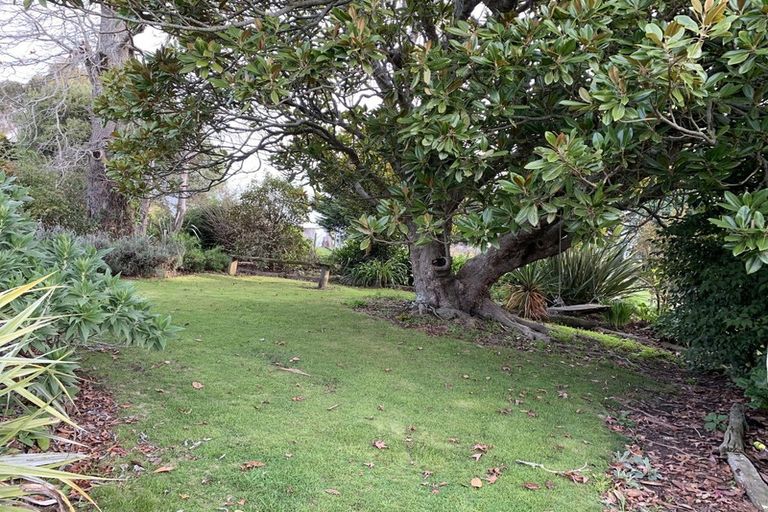 Photo of property in 220 Old Hill Road, Porangahau, 4291