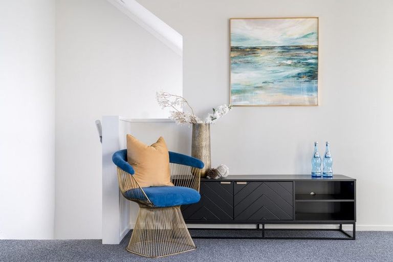 Photo of property in 5/5 Peachgrove Road, Te Atatu Peninsula, Auckland, 0610