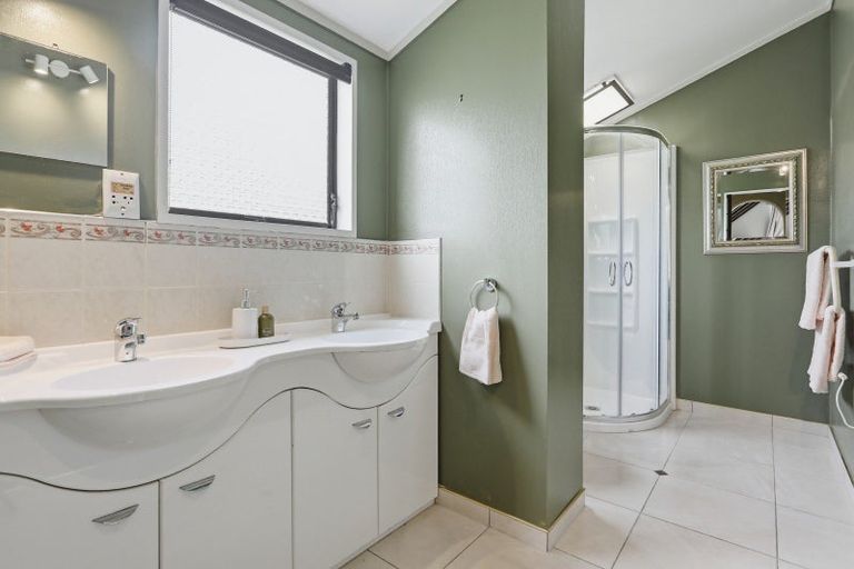 Photo of property in 29 Berwick Place, Mount Maunganui, 3116