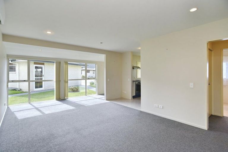 Photo of property in Rivertown Villas, 150 Williams Street, Kaiapoi, 7630