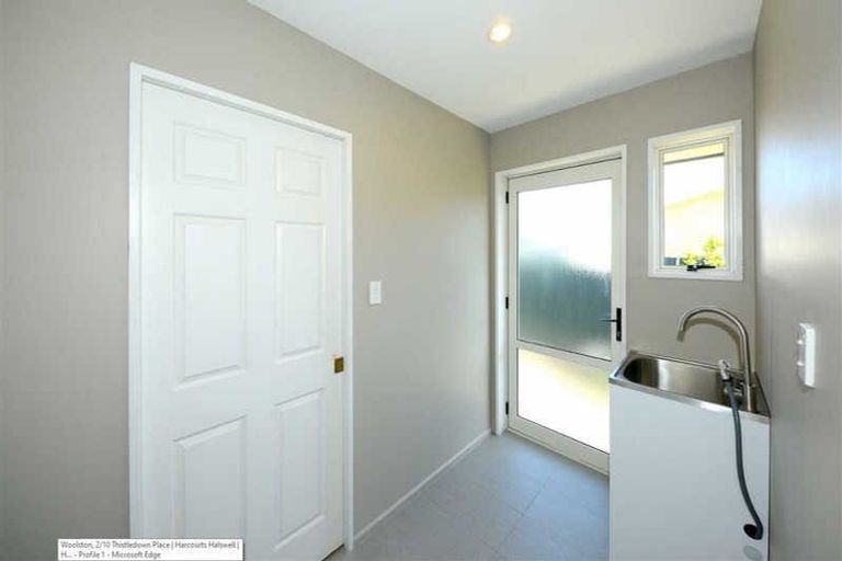 Photo of property in 2/10 Thistledown Place, Woolston, Christchurch, 8062