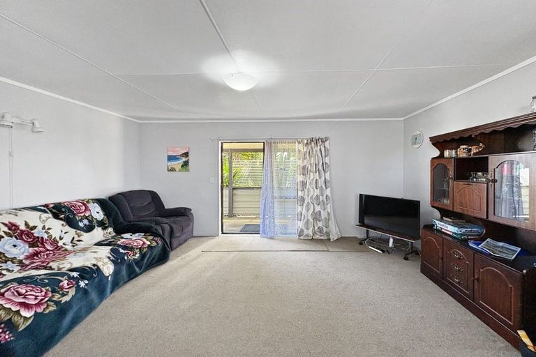 Photo of property in 38 Tongariro Street, Castlecliff, Wanganui, 4501