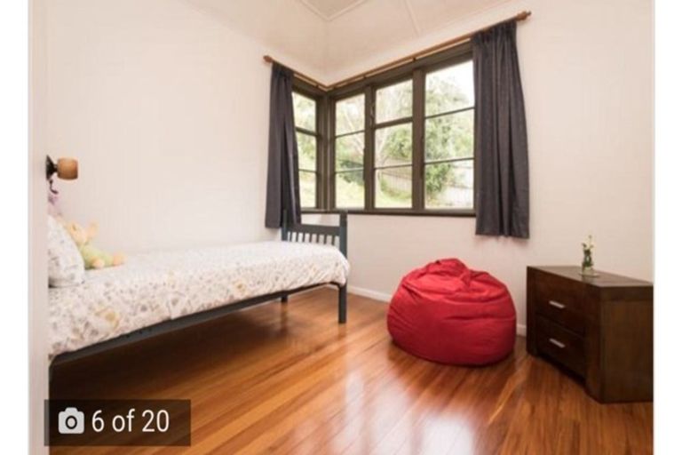 Photo of property in 29 Sidlaw Street, Strathmore Park, Wellington, 6022