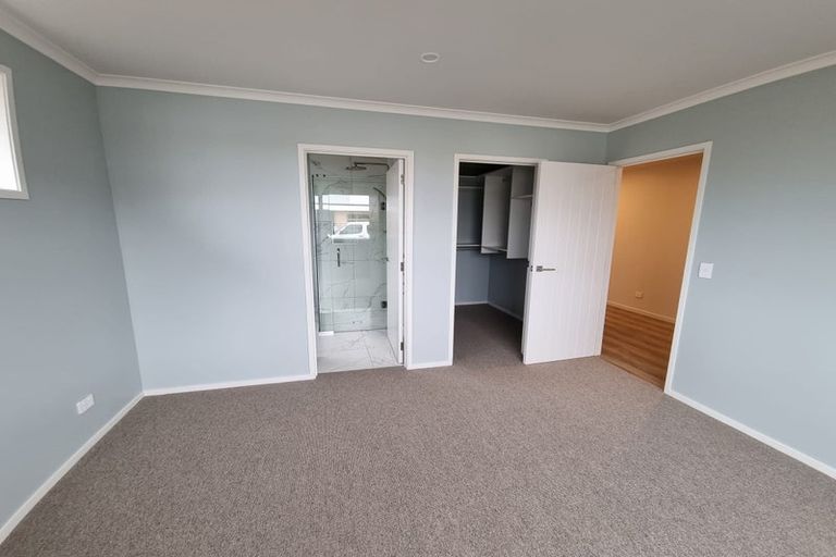 Photo of property in 4 Te Ara O Ngakeiha, Fitzroy, New Plymouth, 4312