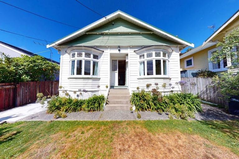 Photo of property in 375 Karori Road, Karori, Wellington, 6012