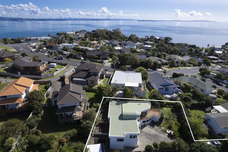 Photo of property in 5 Castaway Place, Gulf Harbour, Whangaparaoa, 0930
