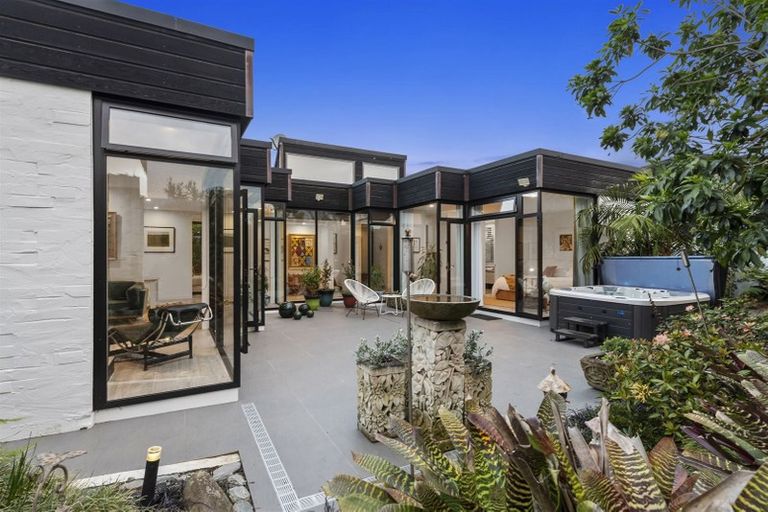 Photo of property in 2/7 Northumberland Avenue, Hauraki, Auckland, 0622