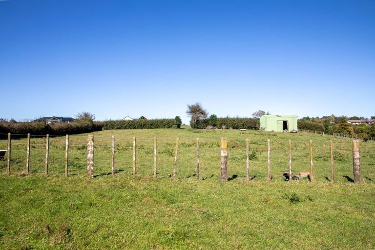 Photo of property in 16 Woolrich Road, Te Kowhai, Hamilton, 3288