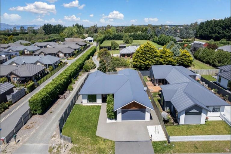 Photo of property in 33 Lowes Road, Rolleston, 7614