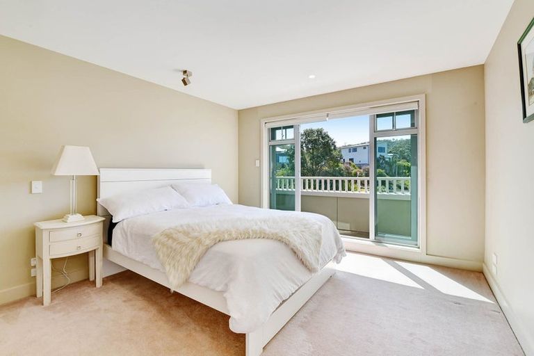 Photo of property in 8 Little Compton Mews, Snells Beach, 0920