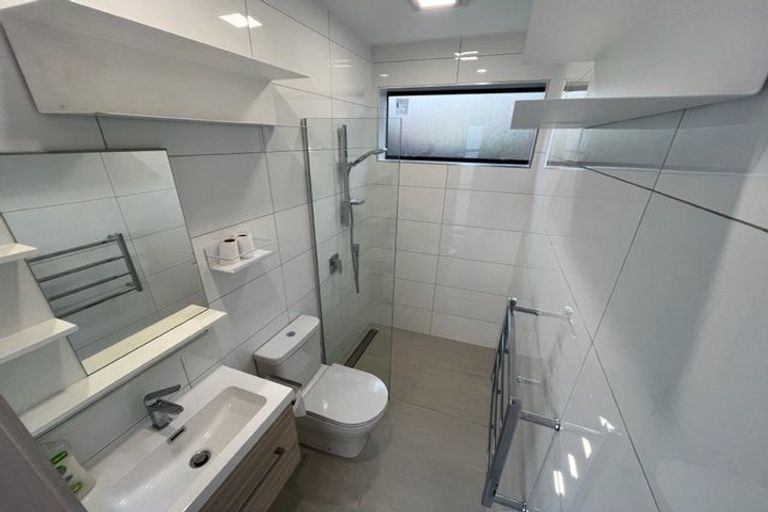 Photo of property in 11 Standen Street, Karori, Wellington, 6012