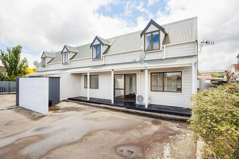 Photo of property in 31a Limbrick Street, Terrace End, Palmerston North, 4410