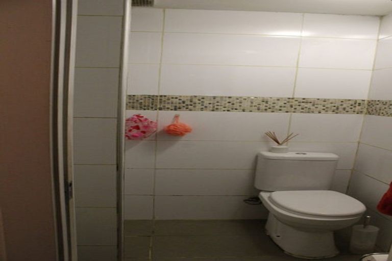 Photo of property in 2/25 Commercial Road, Grey Lynn, Auckland, 1021