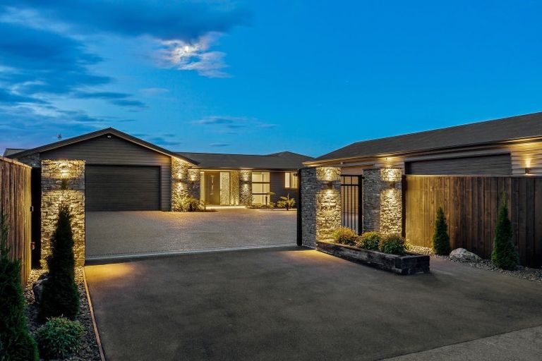 Photo of property in 173b West Belt, Rangiora, 7400