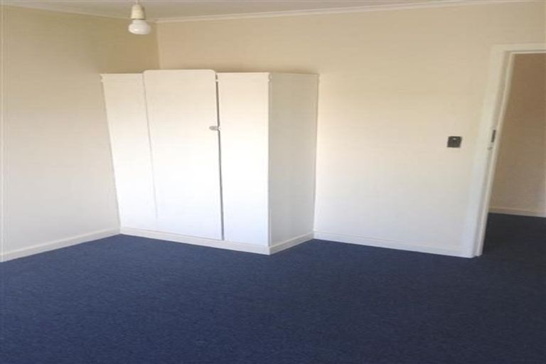 Photo of property in 382 West Coast Road, Glen Eden, Auckland, 0602