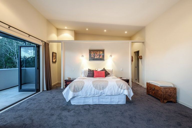 Photo of property in 1 Kahikatea Close, Campbells Bay, Auckland, 0630
