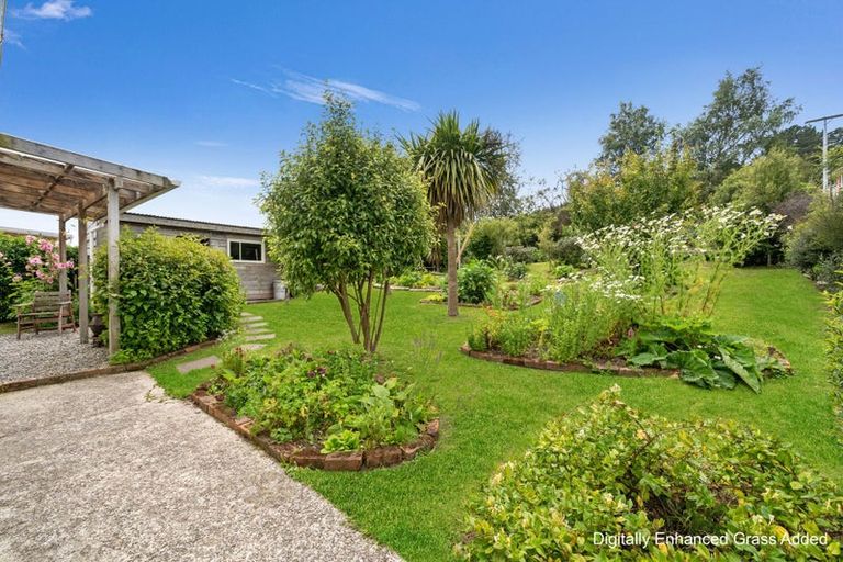 Photo of property in 12 Runbrake Street, Palmerston, 9430