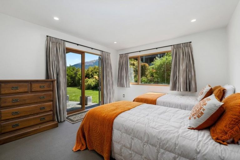 Photo of property in 18 Dublin Street, Queenstown, 9300
