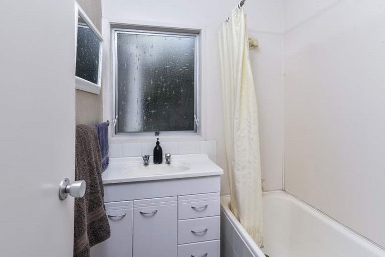 Photo of property in 6/25 Orion Place, Hillcrest, Auckland, 0627