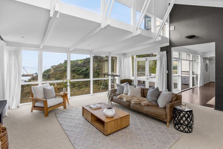 Photo of property in 8 Seapoint Road, Bluff Hill, Napier, 4110