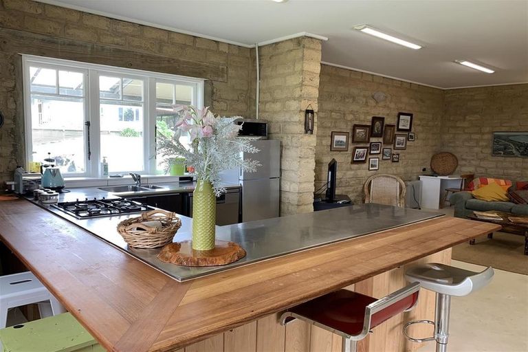 Photo of property in 225 Turkey Flat Road, Te Kopuru, 0391