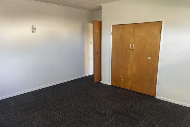 Photo of property in 35 Elliott Avenue, Bayview, Auckland, 0629