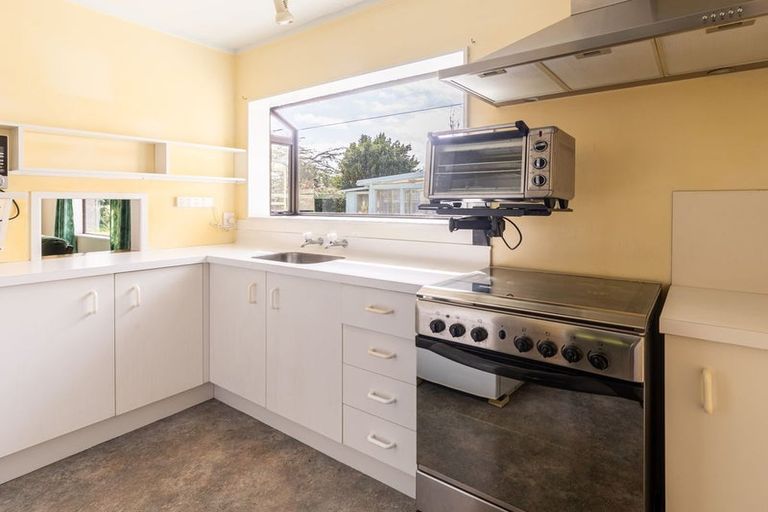 Photo of property in 218 Hokio Beach Road, Levin, 5571