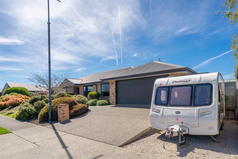 Photo of property in 8 Cambelldon Crescent, Stoke, Nelson, 7011
